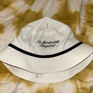Abercrombie & Fitch “No Membership Required” Bucket Hat